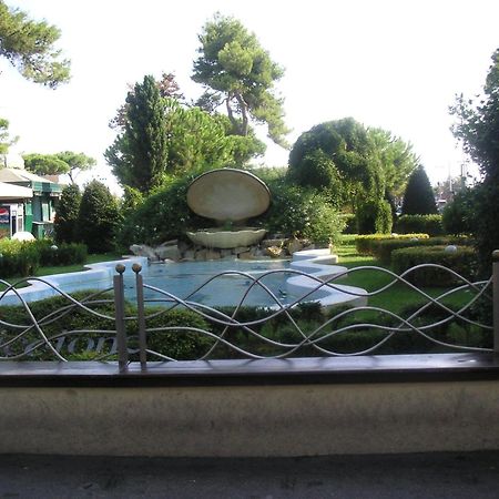 Hotel Canasta Riccione Exteriér fotografie