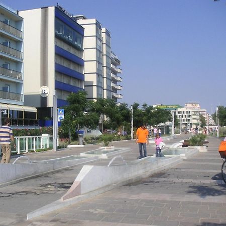 Hotel Canasta Riccione Exteriér fotografie